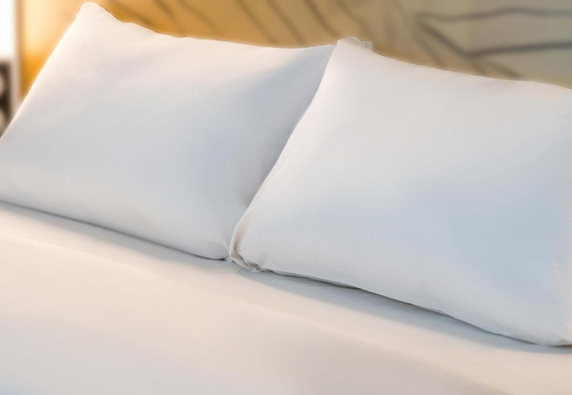 B&B Hotel Orleans Nord Saran Exteriör bild