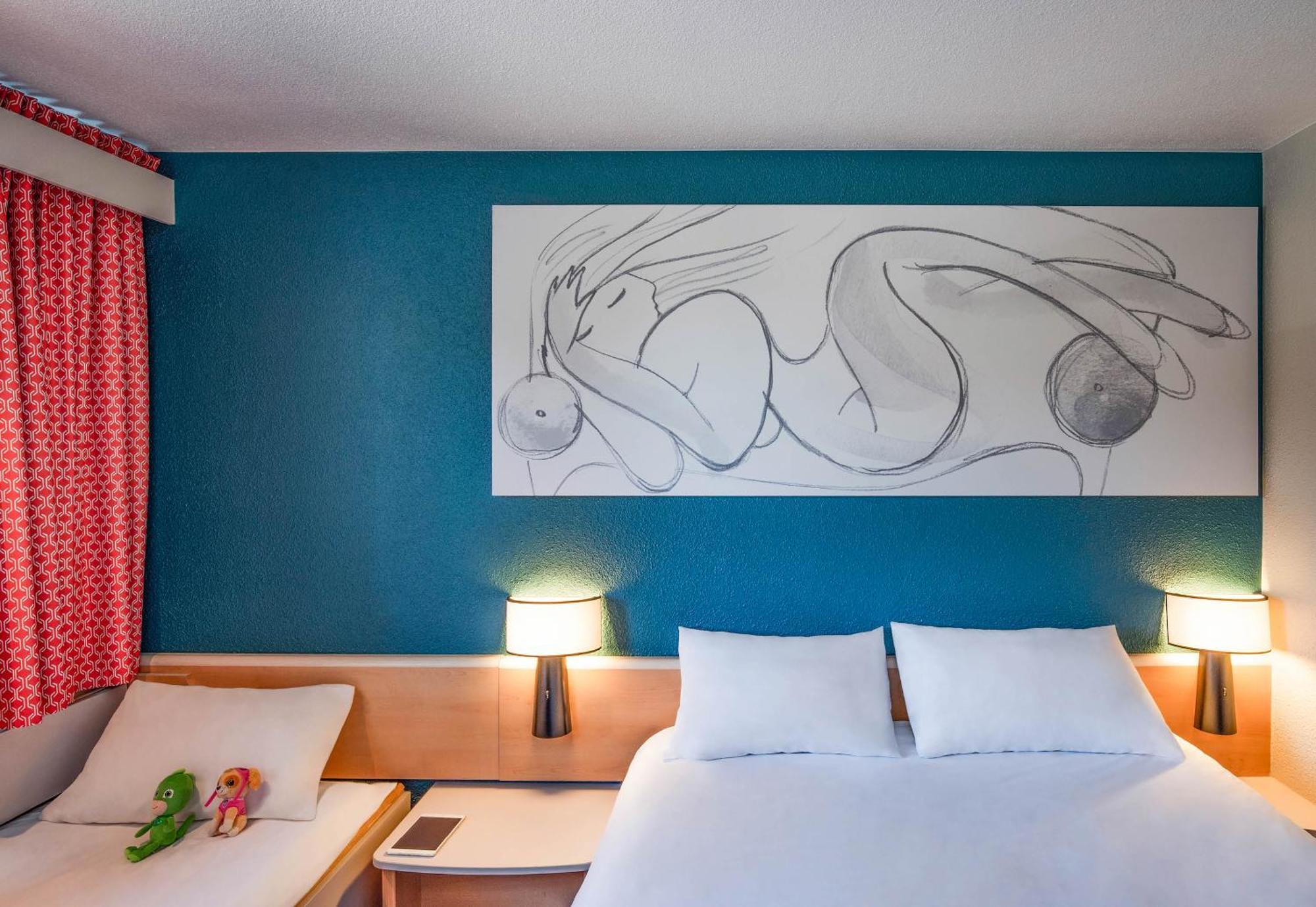 B&B Hotel Orleans Nord Saran Exteriör bild